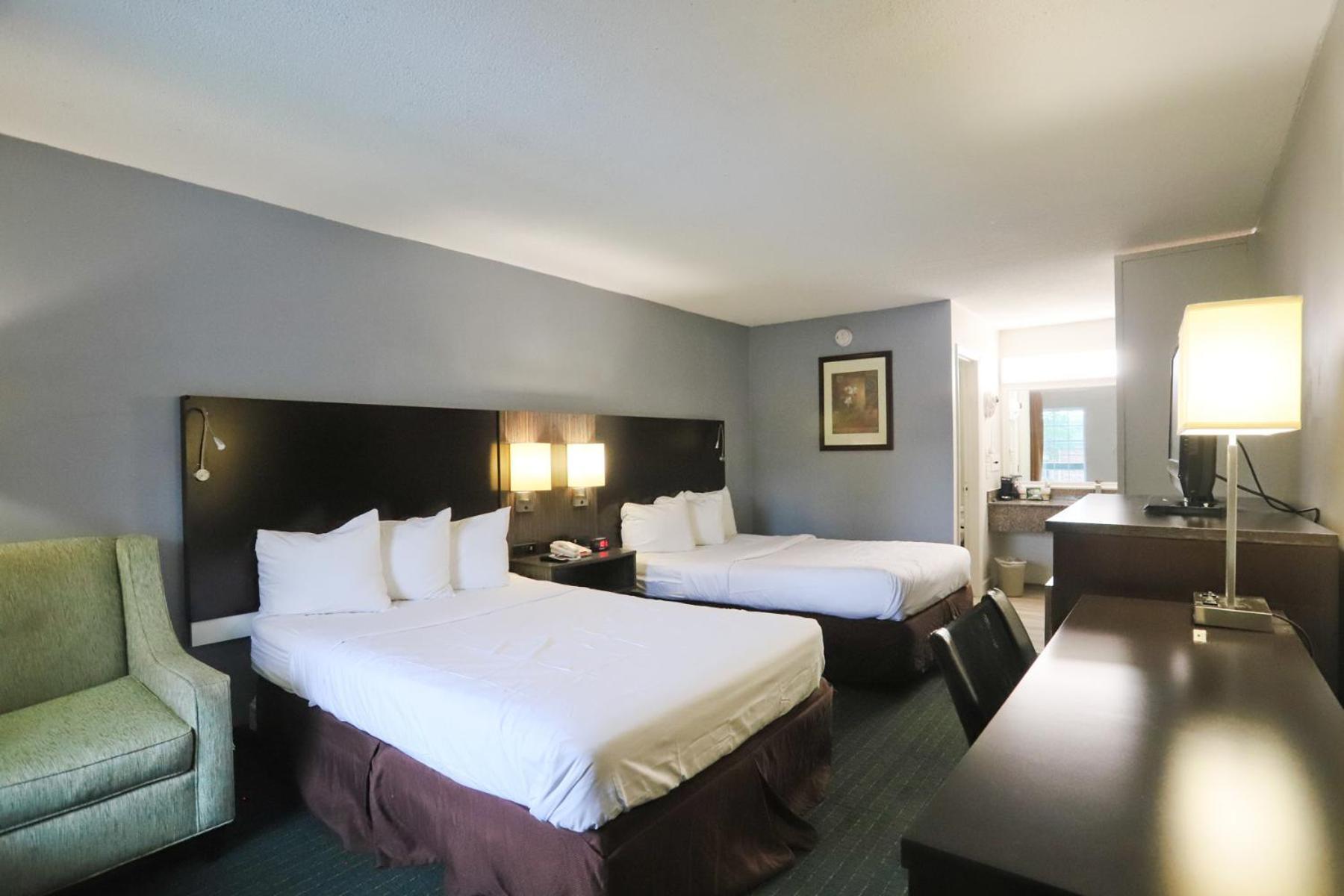 Greenville Inn & Suites Εξωτερικό φωτογραφία