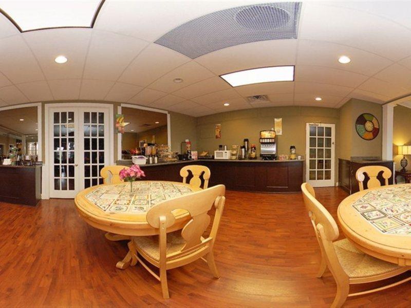 Greenville Inn & Suites Εξωτερικό φωτογραφία